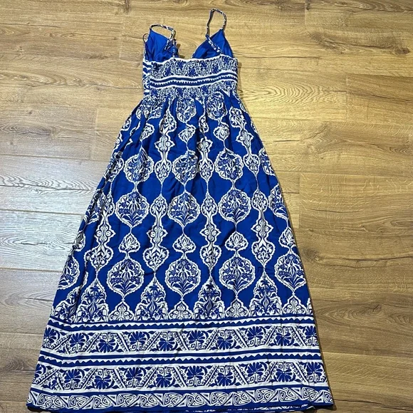 Baltic Born Blue and Cream Maxi Dress Size Medium - Picture 5 of 7